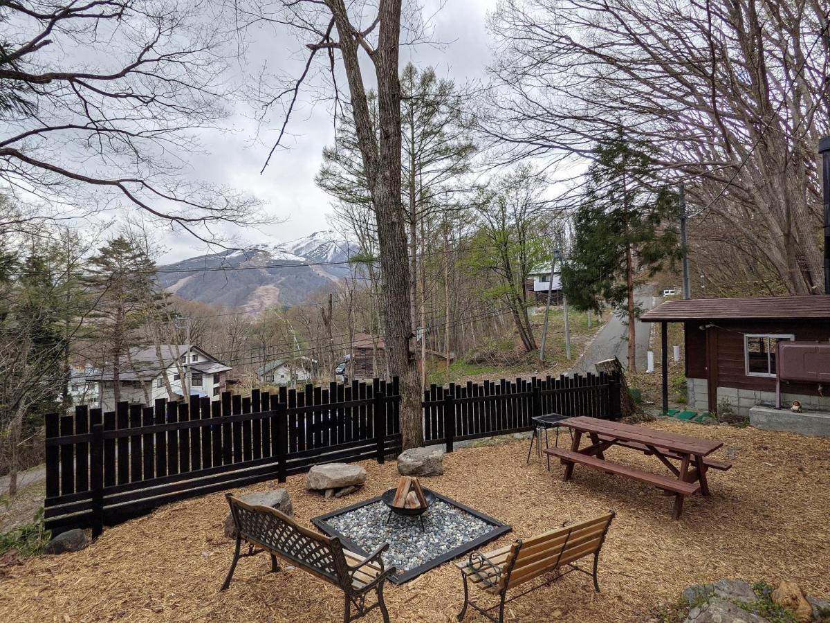 The Jungle House - Hakuba Villa Exterior photo